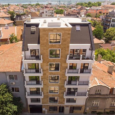 La Familia Apartments Warna Exterior foto